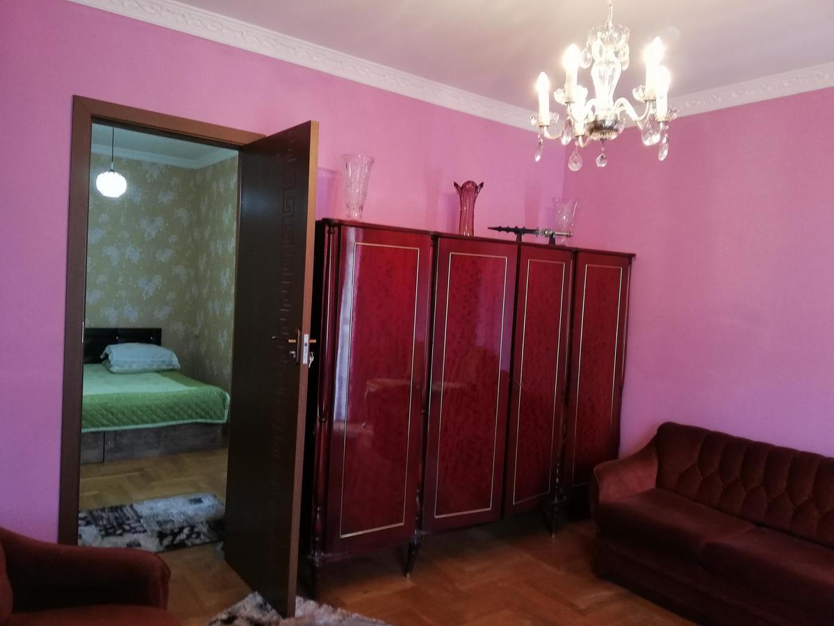 Guest House Quiet Home Batumi Eksteriør bilde