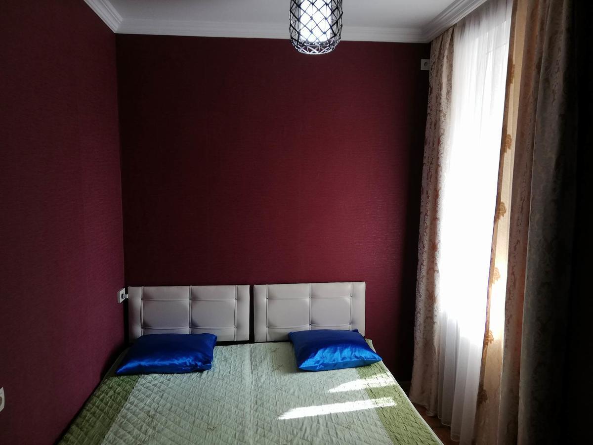 Guest House Quiet Home Batumi Eksteriør bilde