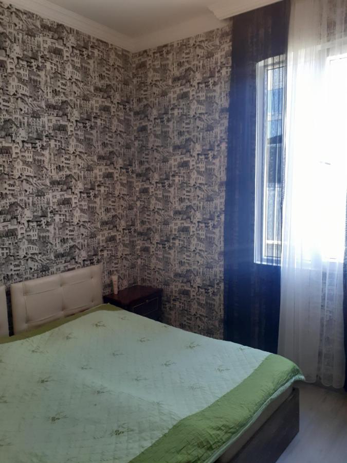 Guest House Quiet Home Batumi Eksteriør bilde